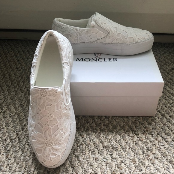 ❌SOLD❌Moncler Authentic Women’s New Roseline shoes - Picture 2 of 8
